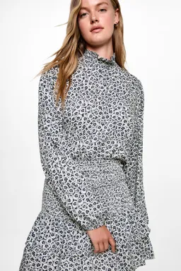 Vestido estampado floral volantes de Mango Teen en Vestidos para argentina