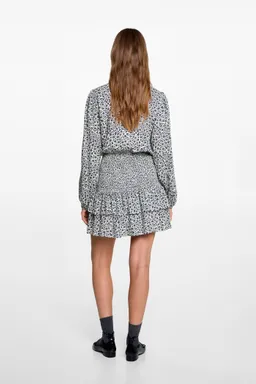 Vestido estampado floral volantes de Mango Teen en Vestidos para argentina
