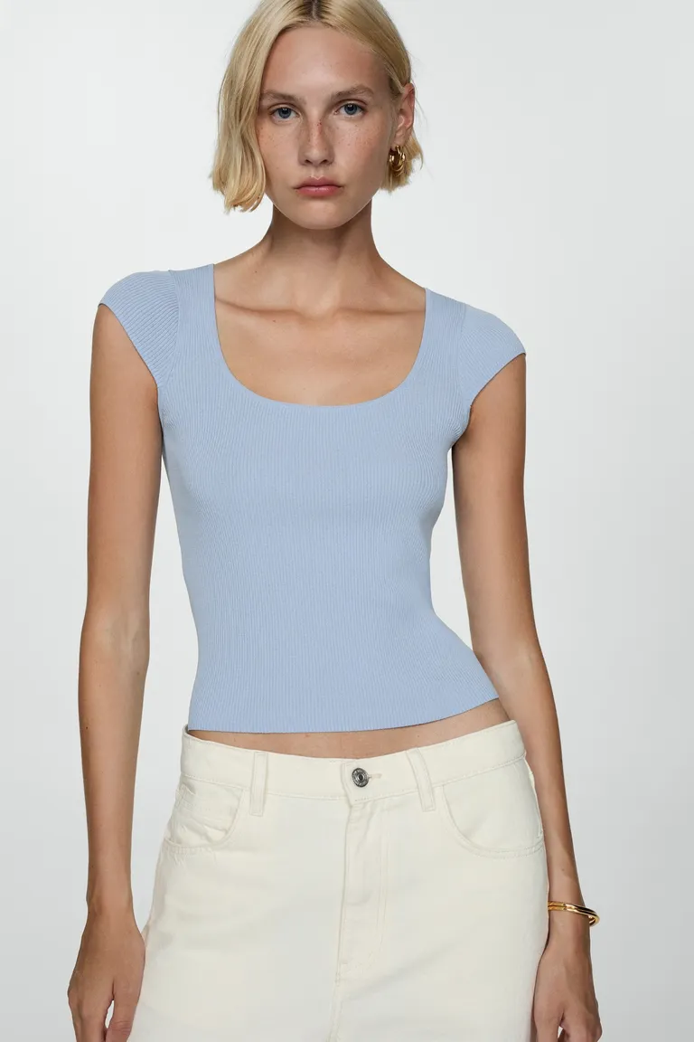 Top punto fino canalé de Mango en Tops para argentina