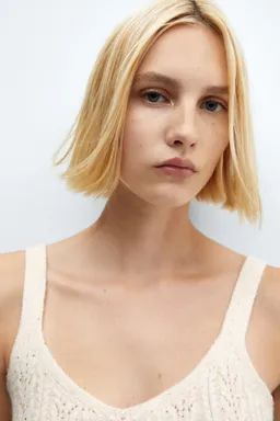 Top lentejuelas punto de Mango en Tops para argentina