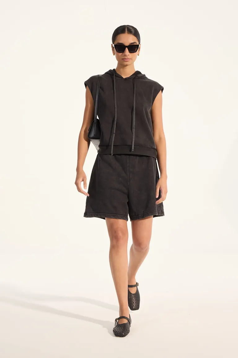 Pantalón corto de tela suave y elástica con cintura ajustable de Portsaid en Shorts para argentina