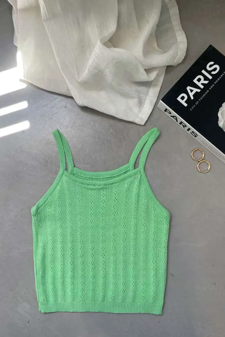 Musculosa con Tiras de Hesed en Tops para argentina