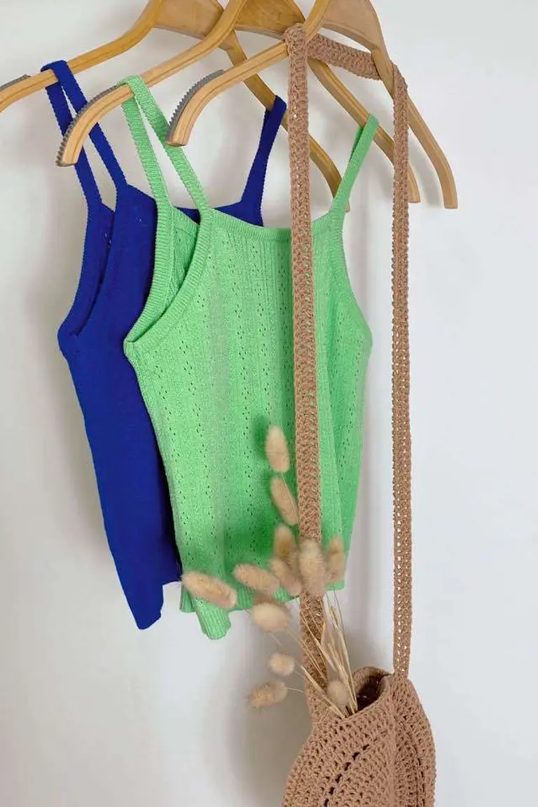 Musculosa con Tiras de Hesed en Tops para argentina