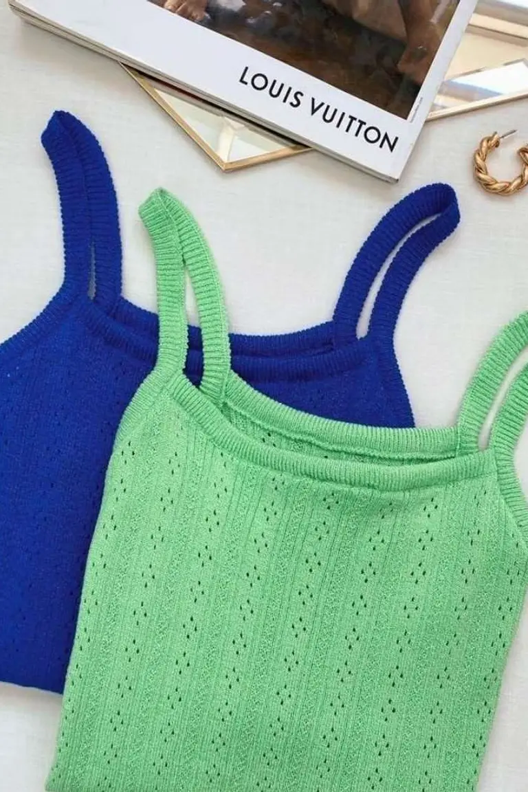 Musculosa con Tiras de Hesed en Tops para argentina