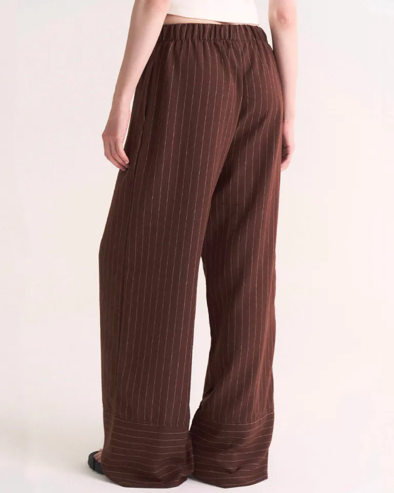 Pantalón de pierna ancha en tono marrón con detalles prácticos de Sky en Pantalones para argentina