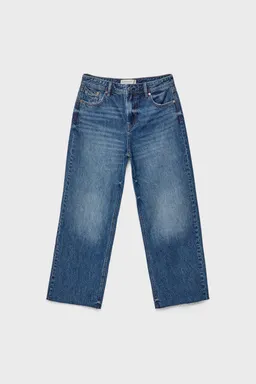 Jeans rectos cropped de Stradivarius en Pantalones para argentina