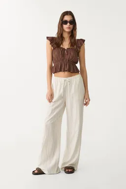 Top suelto con volantes de Stradivarius en Tops para argentina