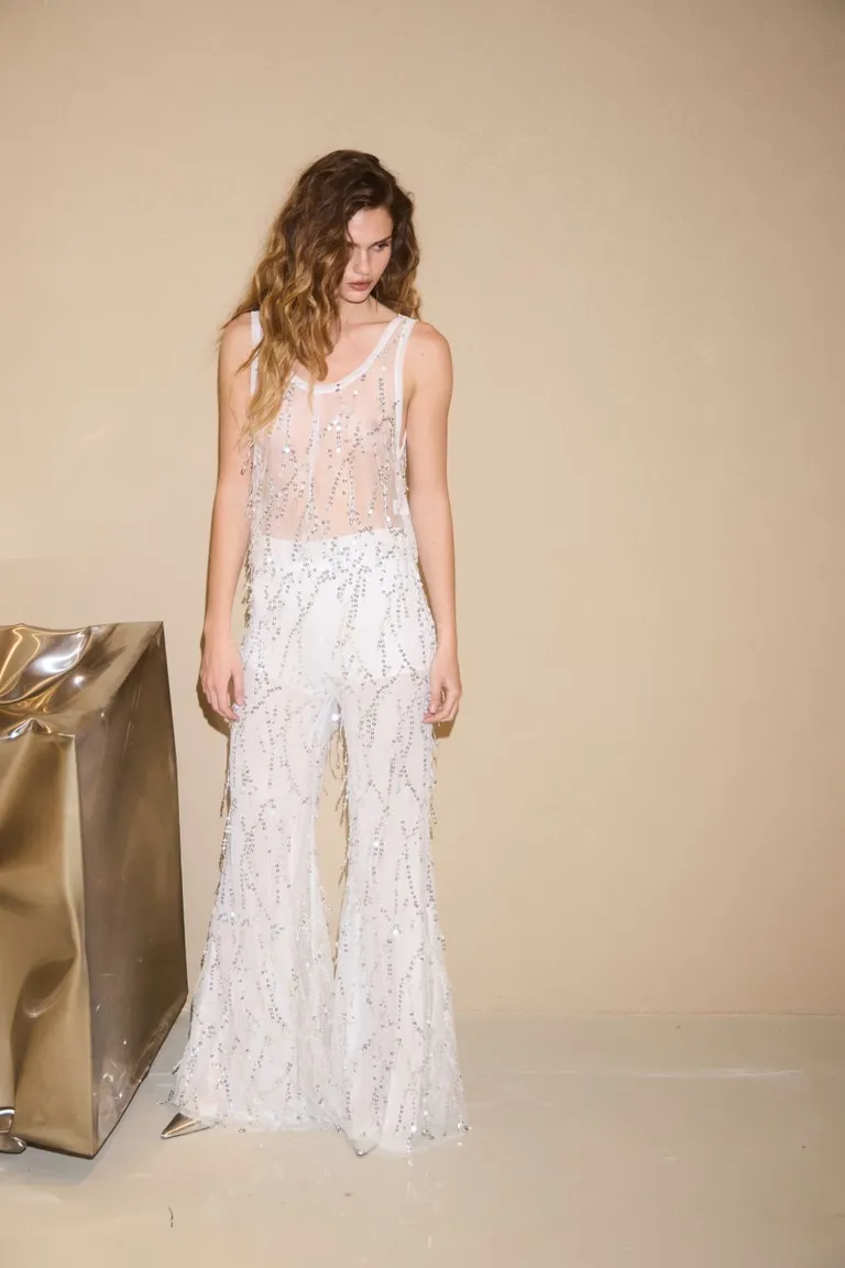 Pantalón largo de encaje blanco para mujer - Estilo sofisticado y elegante de Allo Martinez en Pantalones para argentina