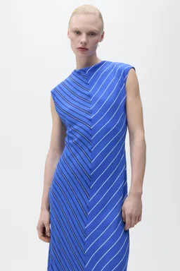 Vestido evasé rayas combinadas de Mango en Vestidos para argentina