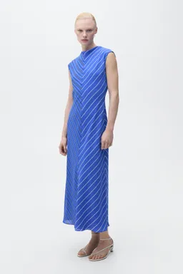 Vestido evasé rayas combinadas de Mango en Vestidos para argentina