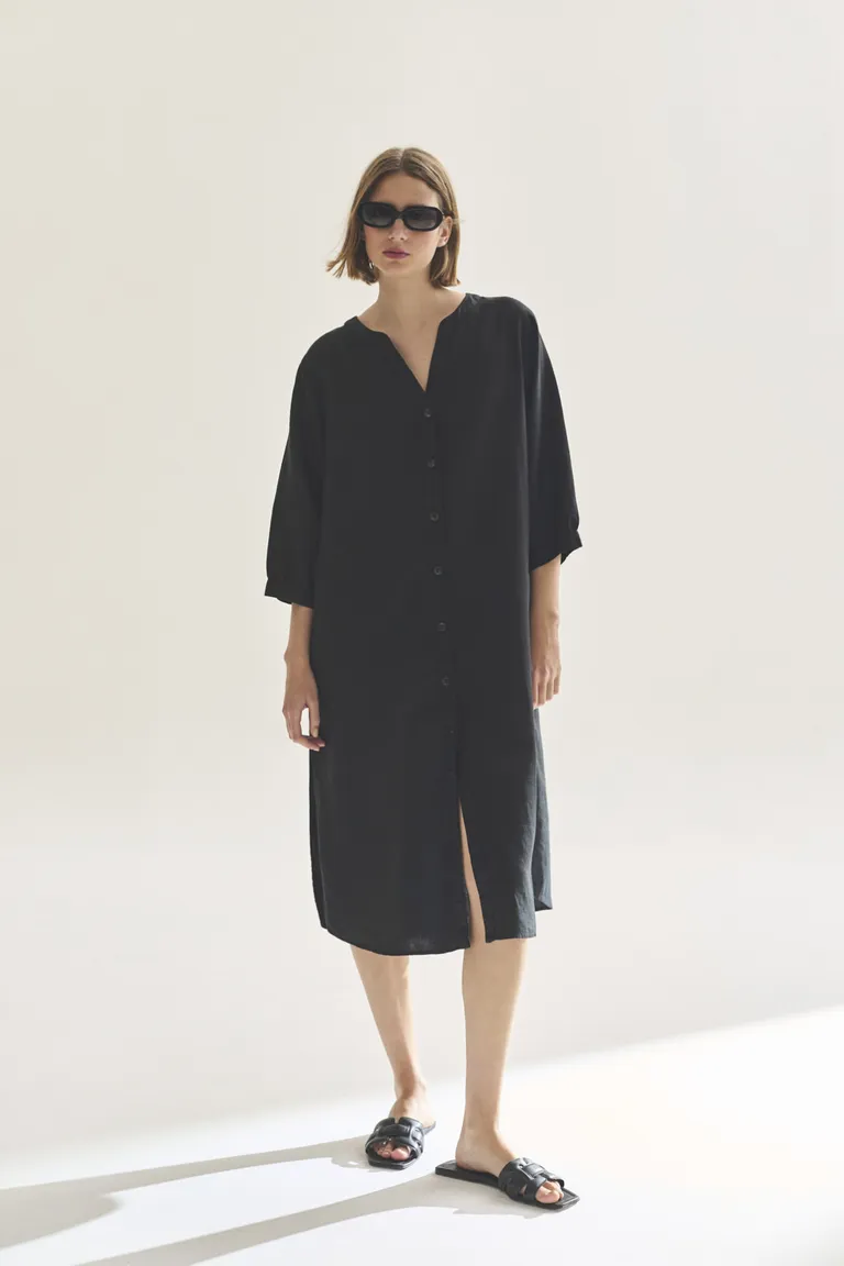 Vestido largo bali negro de línea recta y manga amplia para mujer de Akiabara en Vestidos para argentina