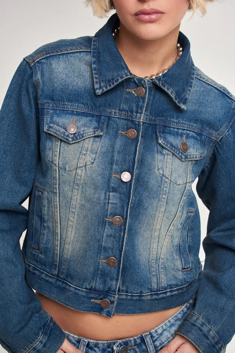 Chaqueta de jeans de corte recto y lavado desteñido para mujer de 47 Street en Chaquetas para argentina