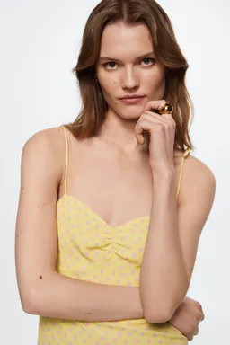 Vestido estampado con tirantes de Mango en Vestidos para argentina