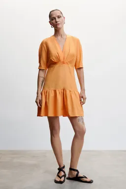 Vestido volante bajo de Mango en Vestidos para argentina