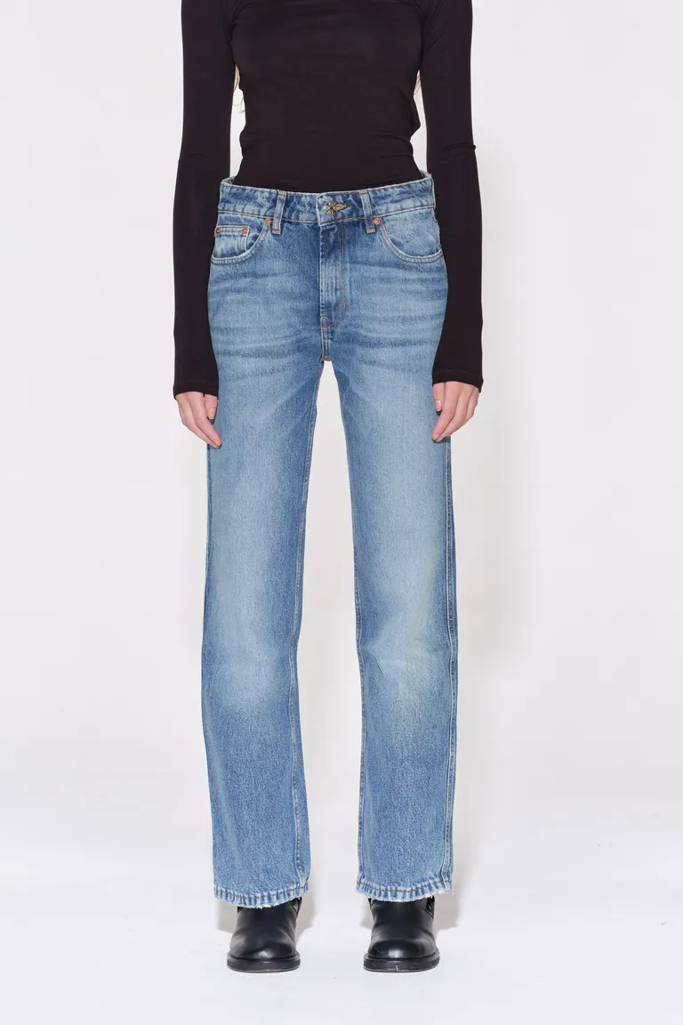 Pantalones vaqueros de tiro bajo y corte amplio con acabado lavado vintage de Ay Not Dead en Pantalones para argentina