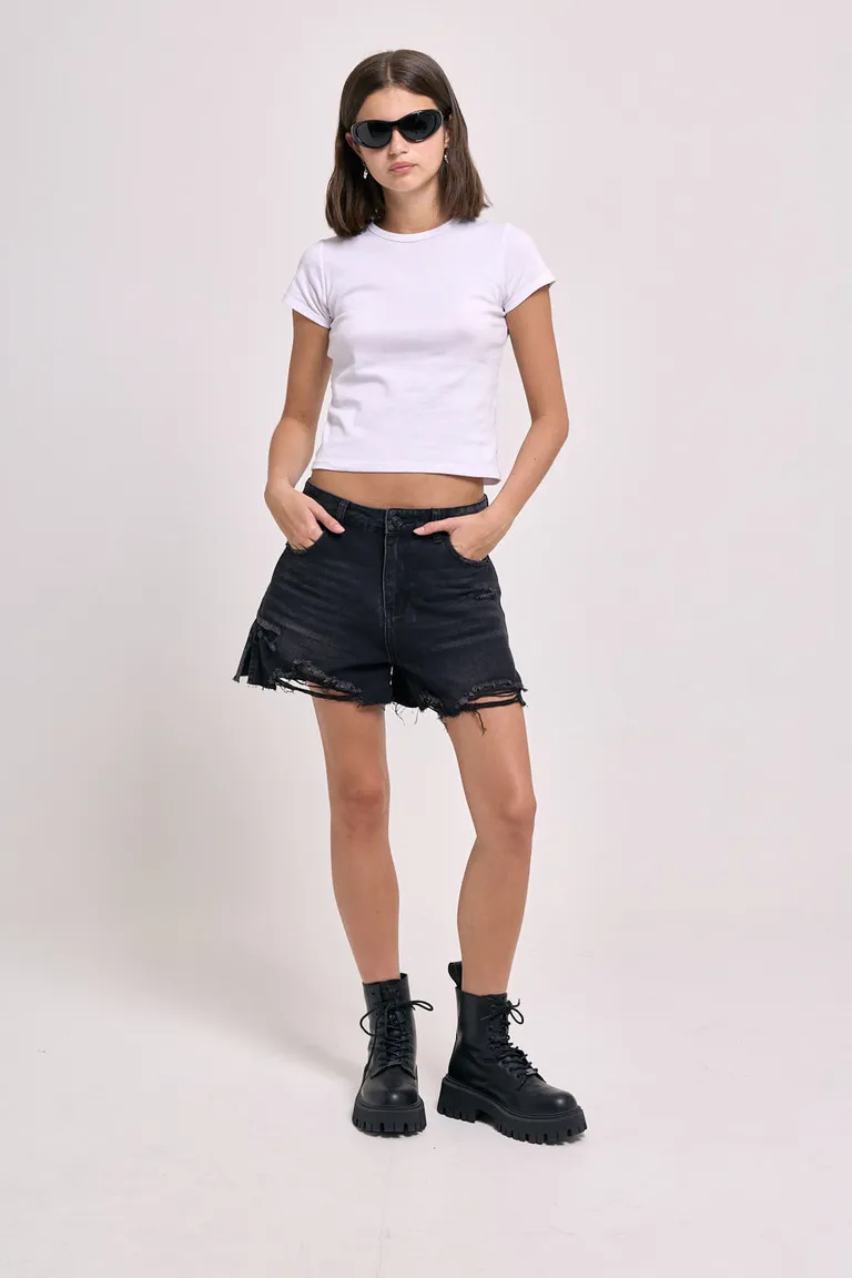 Shorts de gabardina con lavado negro y roturas, de calce relajado de 47 Street en Shorts para argentina