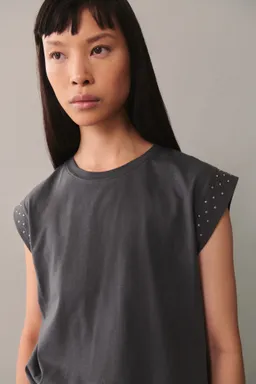 Musculosa tachuelas de Mango en Remeras para argentina