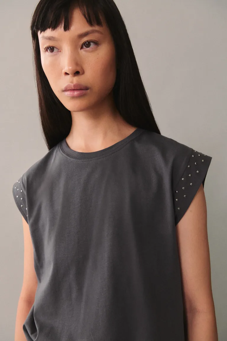 Musculosa tachuelas de Mango en Remeras para argentina