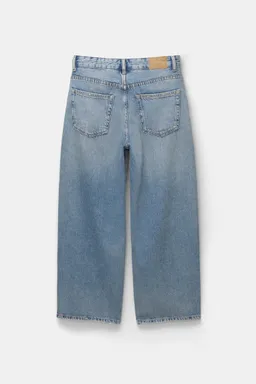 Jeans wide leg cropped de Pull&Bear en Pantalones para argentina