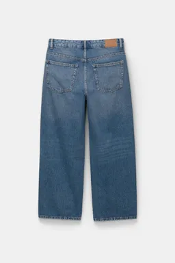 Jeans wide leg cropped de Pull&Bear en Pantalones para argentina