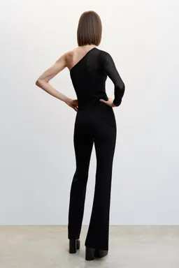 Top diseño asimétrico de Mango en Tops para argentina