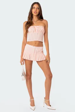 Mini falda pantalón karmen plisada de Edikted en Shorts para argentina