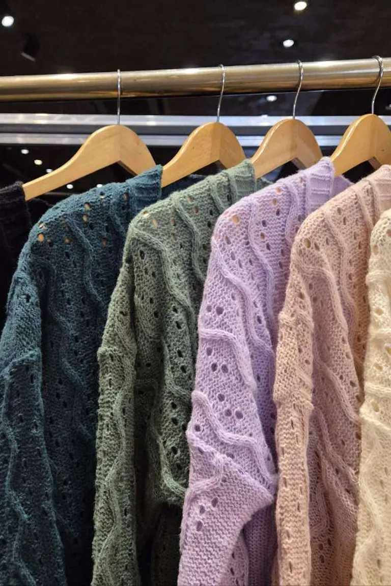 Sweater Tejido Ondulado de Hesed en Buzos y Sweaters para argentina