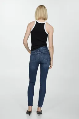 Jeans skinny tiro alto de Mango en Pantalones para argentina