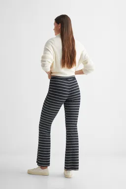 Leggings estampado rayas de Mango Teen en Pantalones para argentina