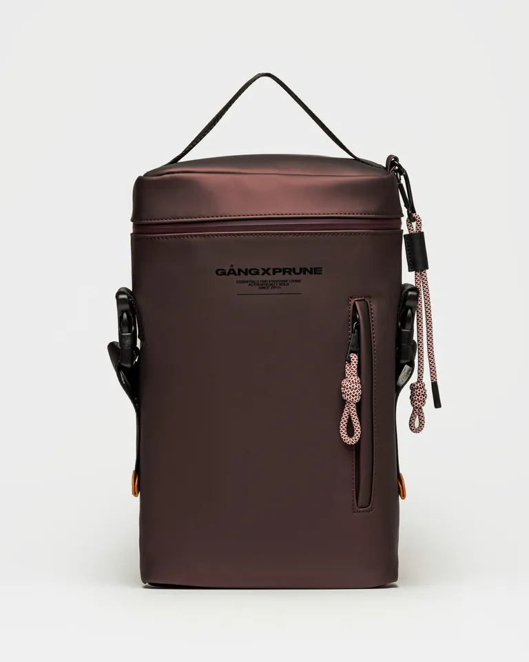 Morral con múltiples bolsillos para explorar la naturaleza de manera práctica y cómoda de Prüne en Mochilas para argentina