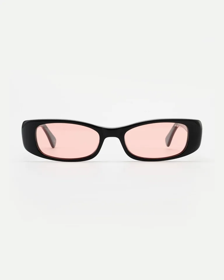 Gafas de acetato negro con lentes polarizados y filtro UV 100% de Ay Not Dead en Anteojos para argentina