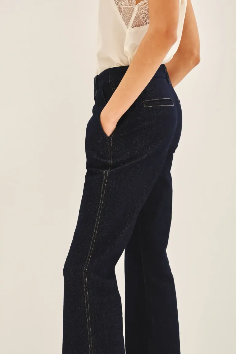 Pantalón de denim de corte recto con detalles de costuras a contraste de Rapsodia en Pantalones para argentina