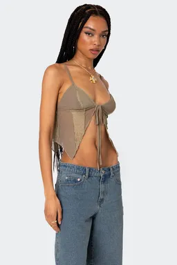 Top malla encaje patchwork de Edikted en Tops para argentina