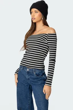 Top rayado off shoulder nelligan de Edikted en Tops para argentina