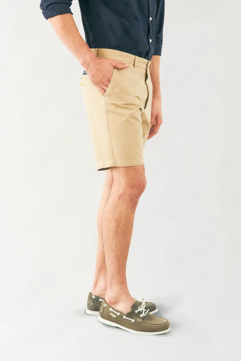 Bermuda negra de algodón con diseño clásico y cierre de botones de Bensimon en Bermudas y Shorts para argentina