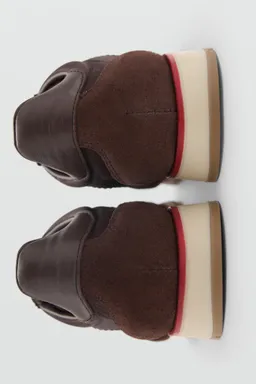 Zapatillas serraje raya contraste de Mango en Zapatillas para argentina
