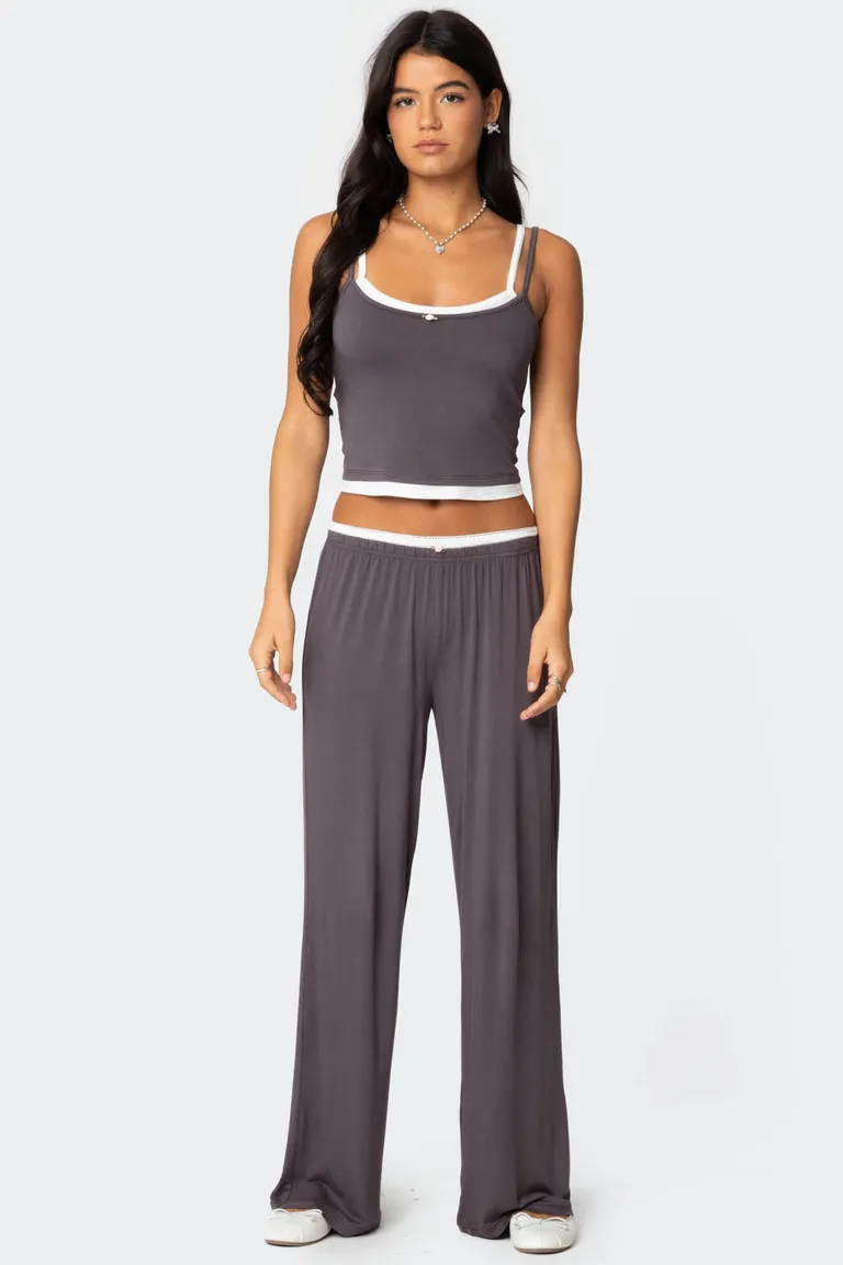 Pantalones elsa con capas de Edikted en Pantalones para argentina