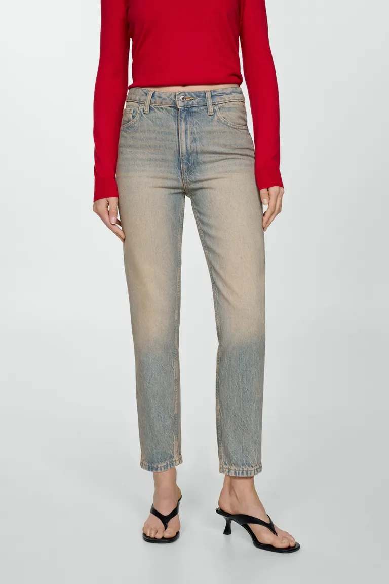 Jeans mom tiro alto de Mango en Pantalones para argentina