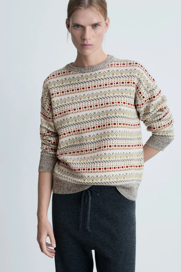 Jersey punto geométrico de Mango en Buzos y Sweaters para argentina