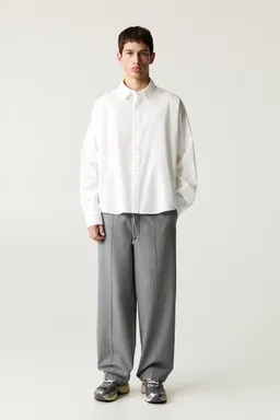 Pantalón jogger sastrero elástico de Pull&Bear en Pantalones para argentina