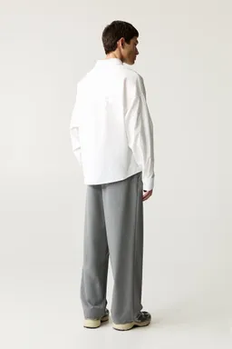 Pantalón jogger sastrero elástico de Pull&Bear en Pantalones para argentina
