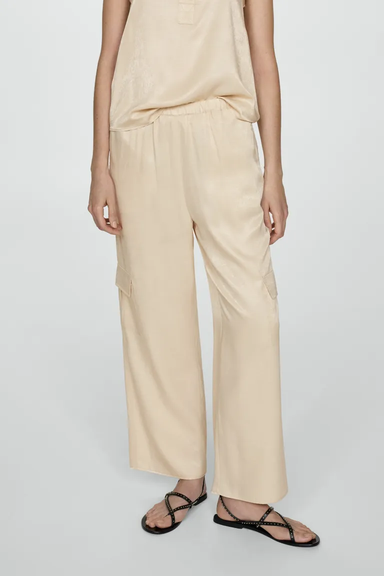 Pantalón recto cargo de Mango en Pantalones para argentina