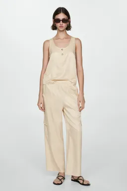 Pantalón recto cargo de Mango en Pantalones para argentina