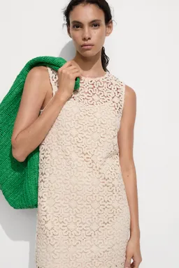 Vestido crochet con flores de Mango en Vestidos para argentina
