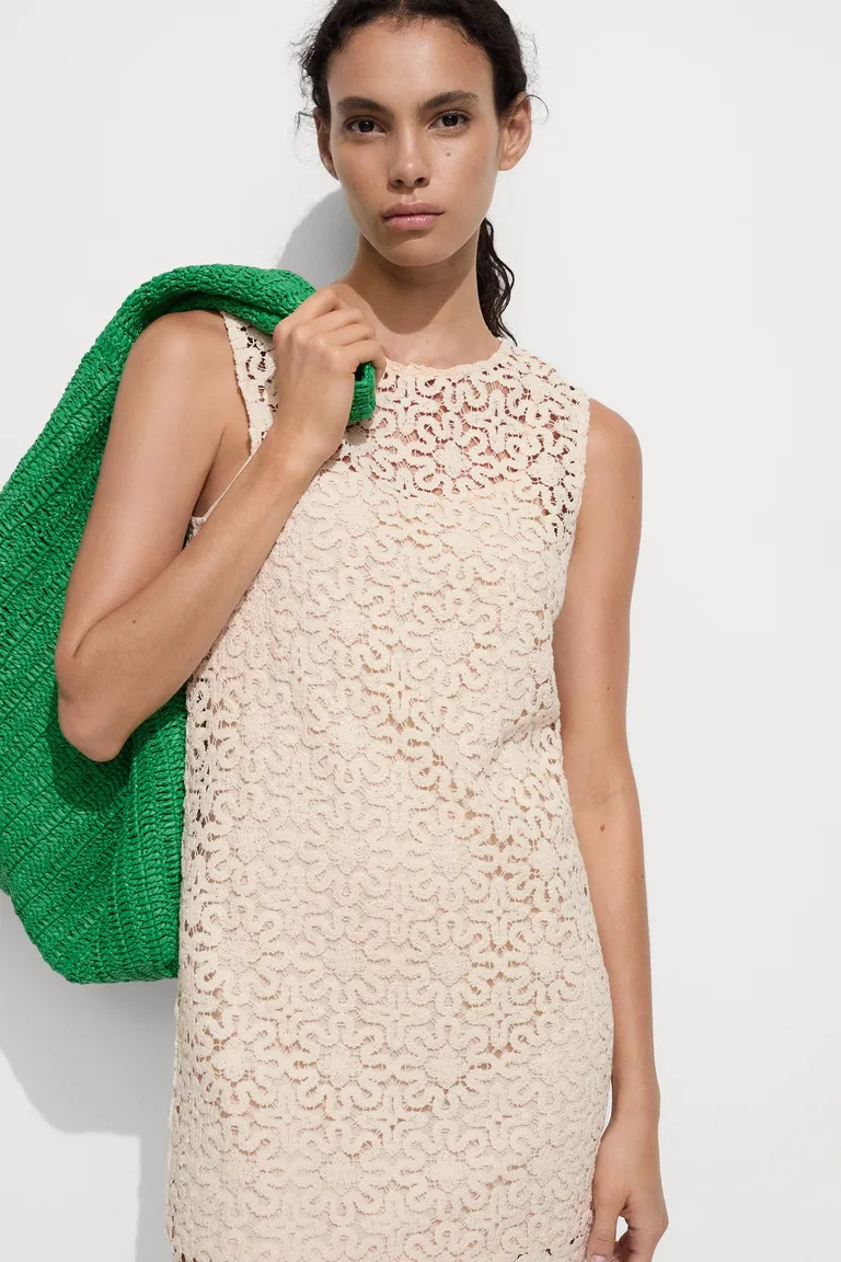 Vestido crochet con flores de Mango en Vestidos para argentina