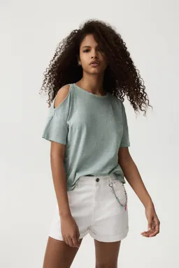 Remera cut out hombros de Lefties en Tops para argentina