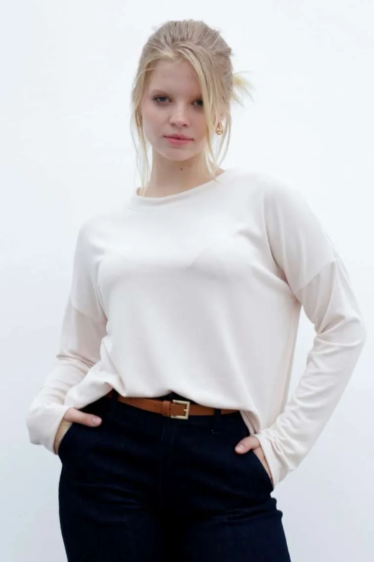 Blusa Elegante con Tajo de Hesed en Blusas para argentina