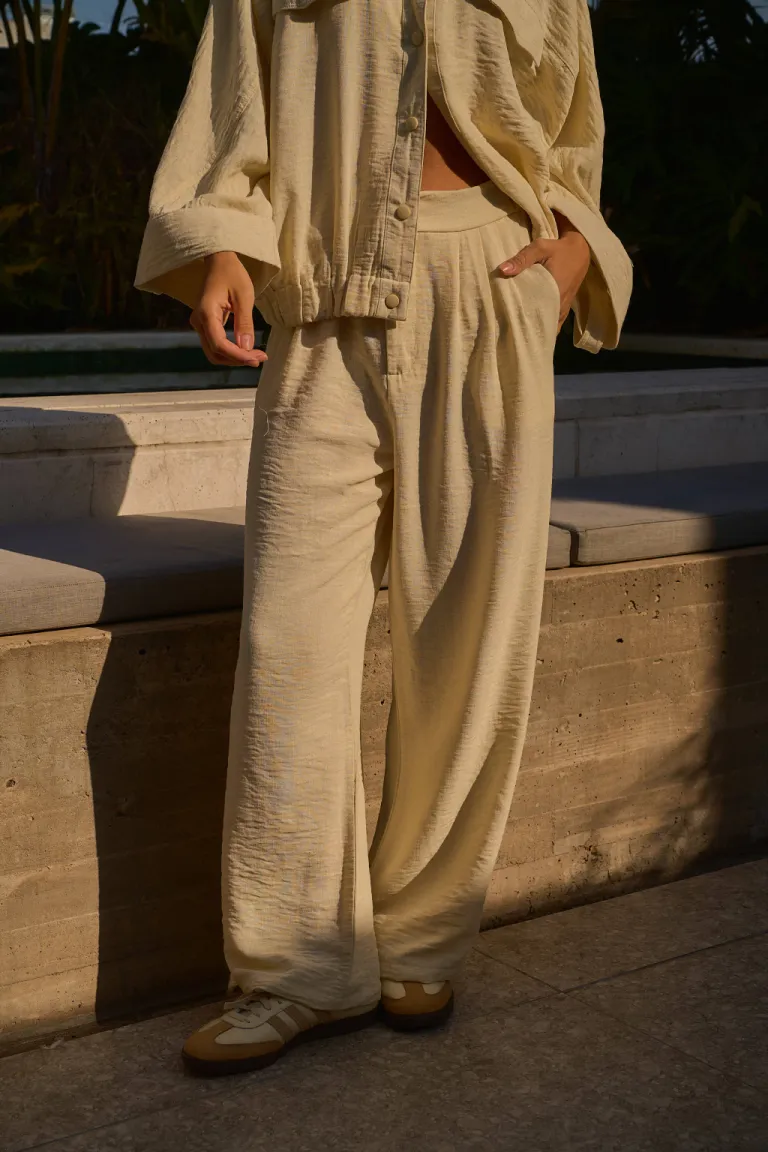 Pantalón de lino de corte recto y cintura elástica para mujer de Belle en Pantalones para argentina