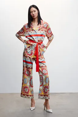 Pantalón estampado barroco de Mango en Pantalones para argentina
