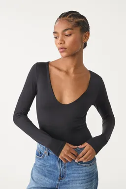 Body de poliamida escote v de Stradivarius en Bodies para argentina